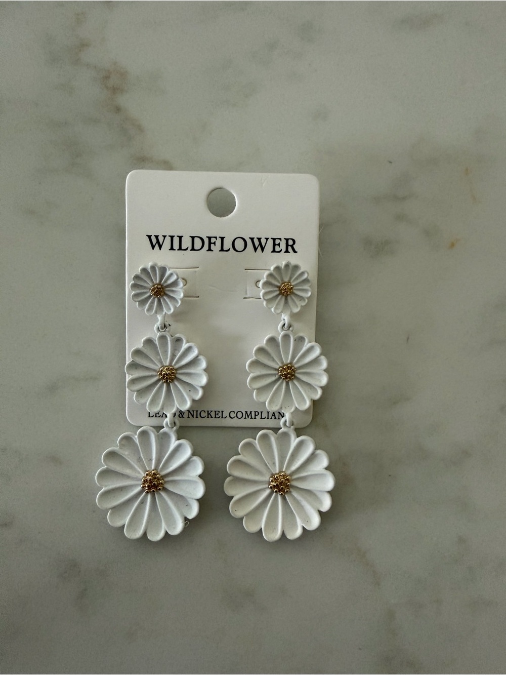 Wildflower White Triple Daisy Drop Earrings with Gold Centers